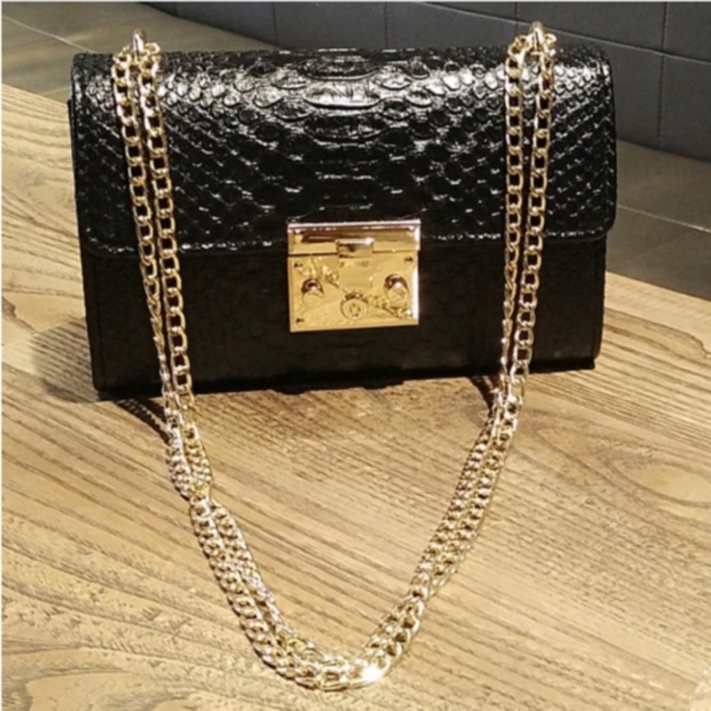Sale!Cute Crocodile Clutch Gold Chain Shoulder Bag - Picture 5 of 8